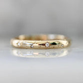 White Diamond Star Engraved in 18K Yellow Gold