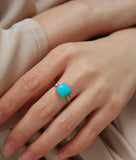 Superior Square Turquoise 18K Yellow Gold Ring