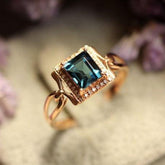 2.03ct Blue Tourmaline Diamond Ring - 18K Yellow Gold