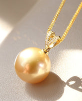 V-Shaped Diamonds Pendant with Hgue South Sea Golden Pearl - 18K Gold