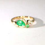 Bee Design Emerald Teardrop-Shaped Ring with Diamond - 18K Yellow Gold