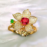Flower Jedi Red Spinel 18K Gold Ring & Tsavorite
