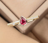 Hippocrepiform Ruby 18K Gold Geometric Ring