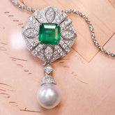 3.52ct Emerald Octagon Cut & Australia Nekclace in 18K White Gold