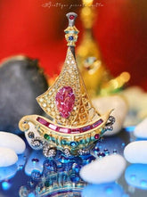 Pink Spinel Sapphire Boat Design Necklace & Brooch in 18K Gold