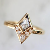 Brilinta Kite Rose Cut Salt & Pepper Diamond 18K Gold Wedding Ring