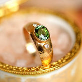 Green Tourmaline & Diamond Ring - 18K Yellow Gold Vintage Design