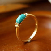 Vintage-Style Turquoise Saddle Ring in 18K Yellow Gold