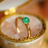 6x6mm Emerald Cabochon Cut Vintage Ring in 18K Yellow Gold