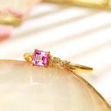 Princess-Cut Padparadscha Sapphire Ring - 18K Yellow Gold