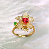 Flower Jedi Red Spinel 18K Gold Ring & Tsavorite