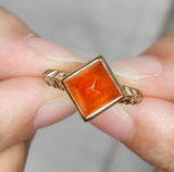 Engraved Arrow Fanta Garnet Cocktail Ring in 18K Yellow Gold