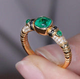 Superior Emerald Black Agate 18K Gold Engraved Ring