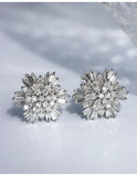 Sakura Desing Diamonds Studs Earrings in 18K White Gold
