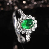1ct Ovel Cut Emerald & Diamond Ring - 18K White Gold