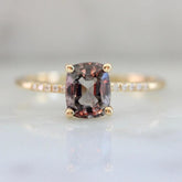 1.2ct Purple Lavender Spinel & Diamonds Ring - 18K Yellow Gold