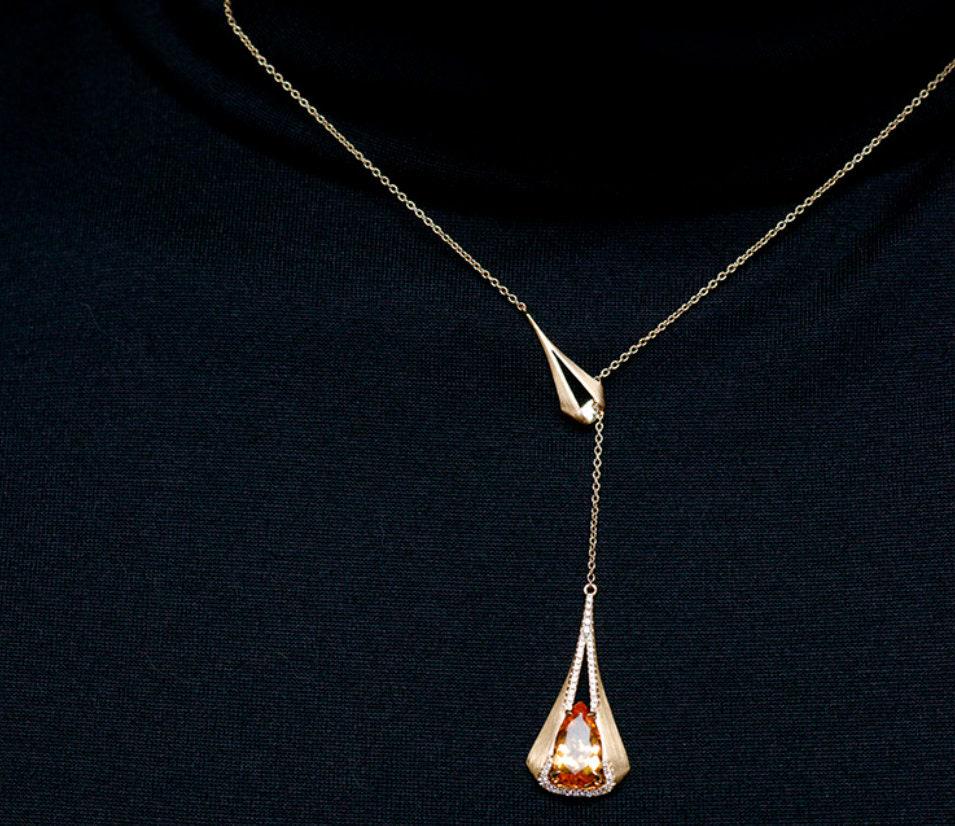 Imperial Topaz & Diamonds Necklace in 18K Yellow Gold