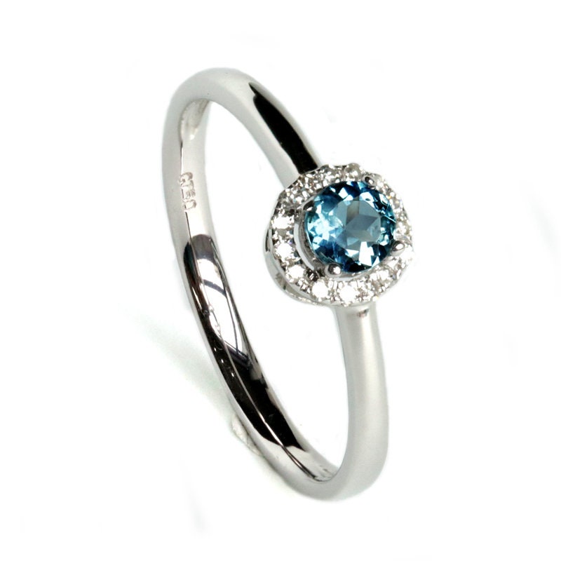 Aquamarine Diamond 18K White Gold Ring