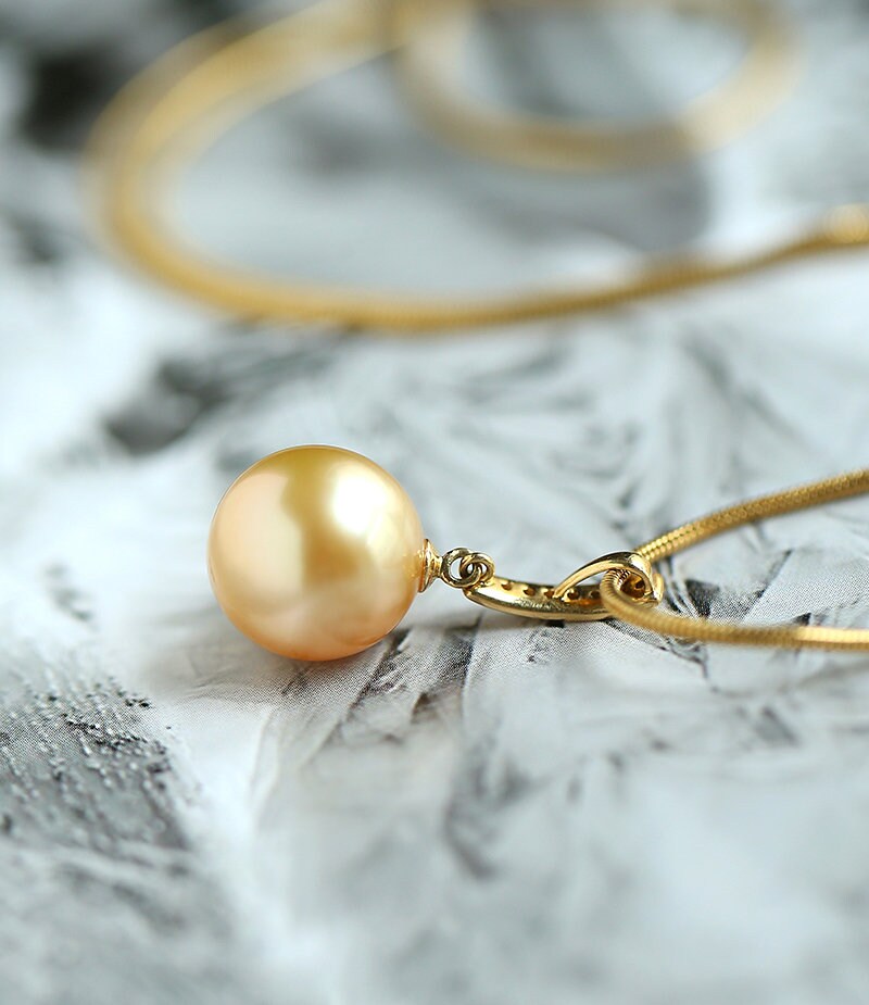 12mm Golden South Sea Pearl Necklace with Diamond in 18K Gold