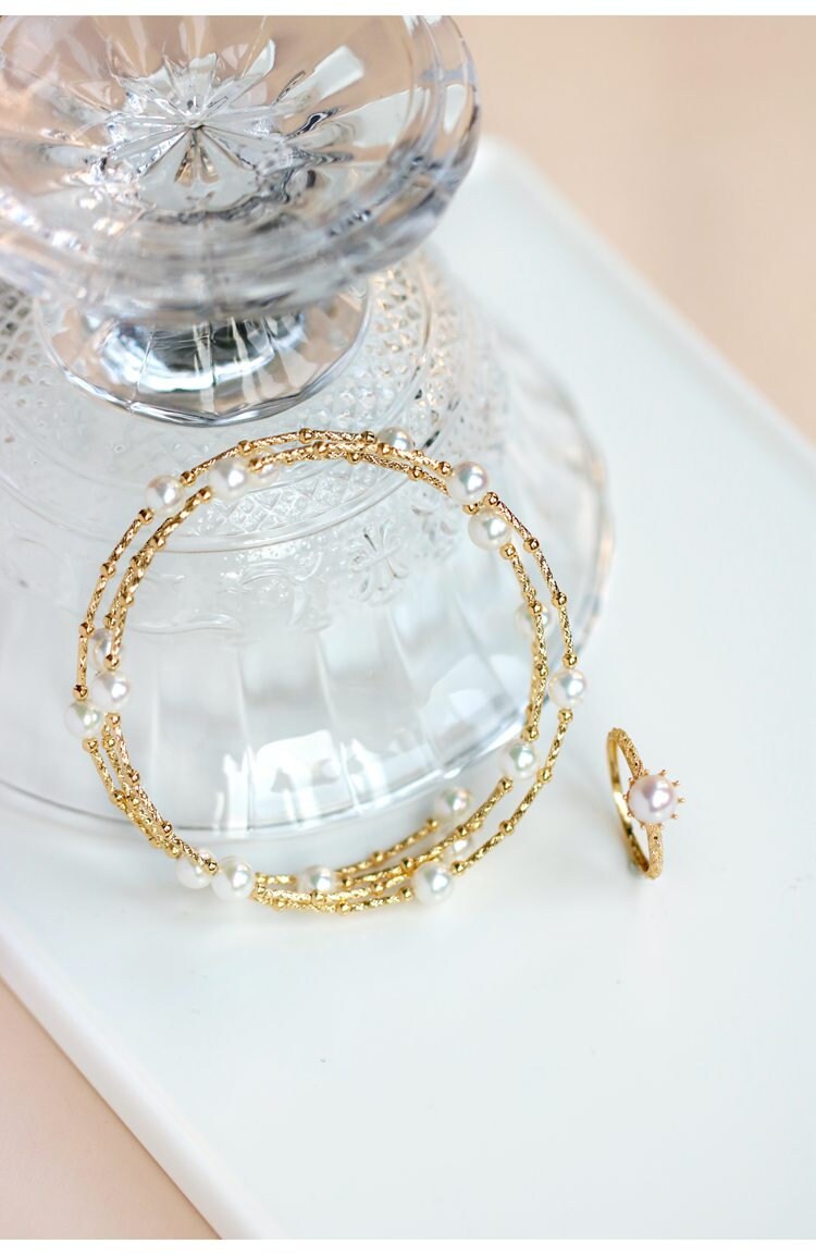 Multi-Strand Akoya Pearl Bracelet in 18K Yellow Gold