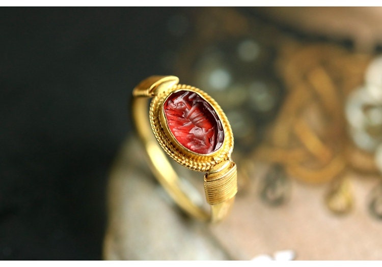 Garnet Antique Egyptian Ring in 22K Yellow Gold