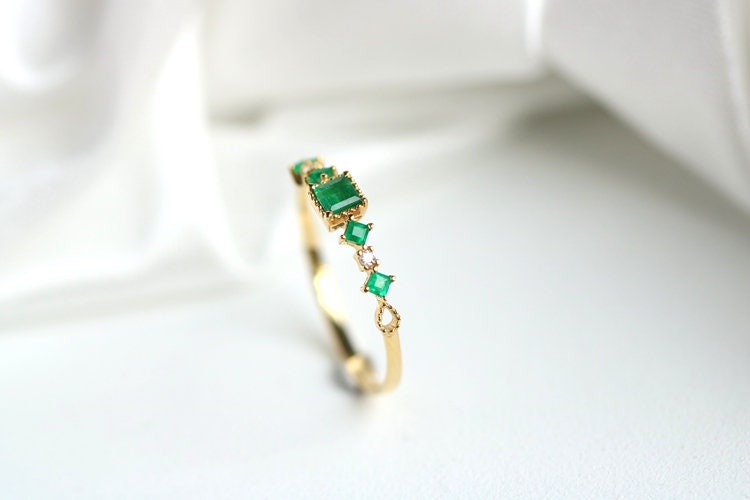Five Square Cut Emerald Stackable Ring in 18K Yellow Gold