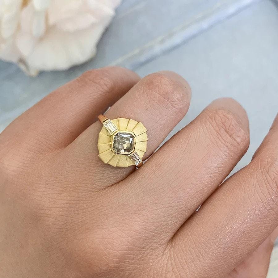 Zelda Diamond Asscher Cut Art Deco Ring in 18K Yellow Gold