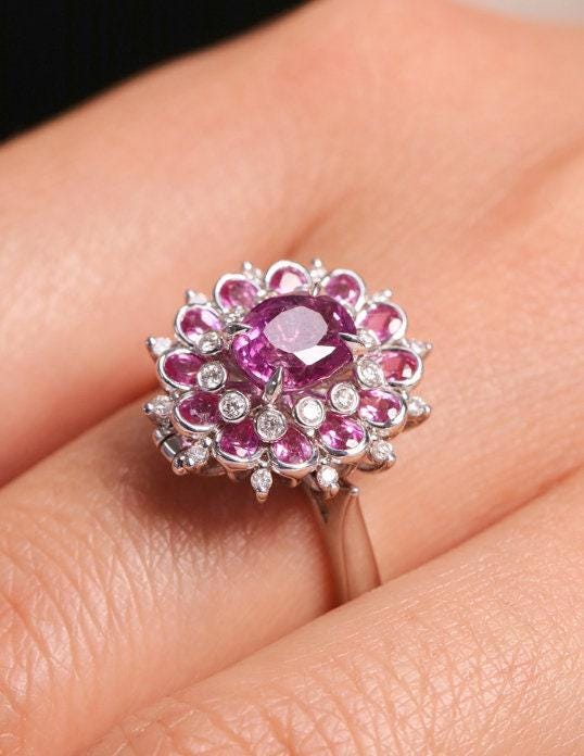 1.5ct Pink Sapphire 18K Gold Ballerina Flower Ring with Diamonds