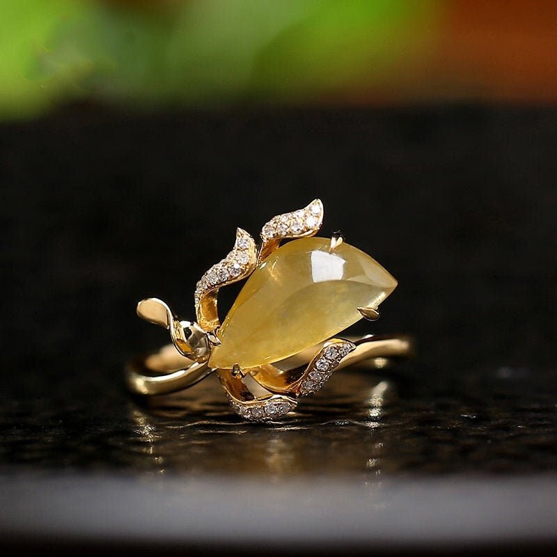 Yellow Jade & White Diamond 18K Yellow Gold Ring