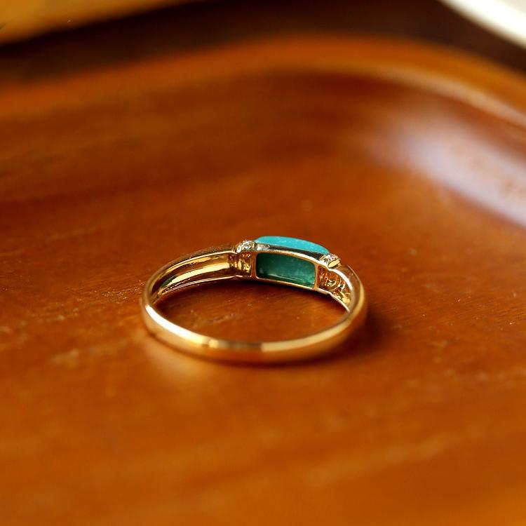 Vintage-Style Turquoise Saddle Ring in 18K Yellow Gold