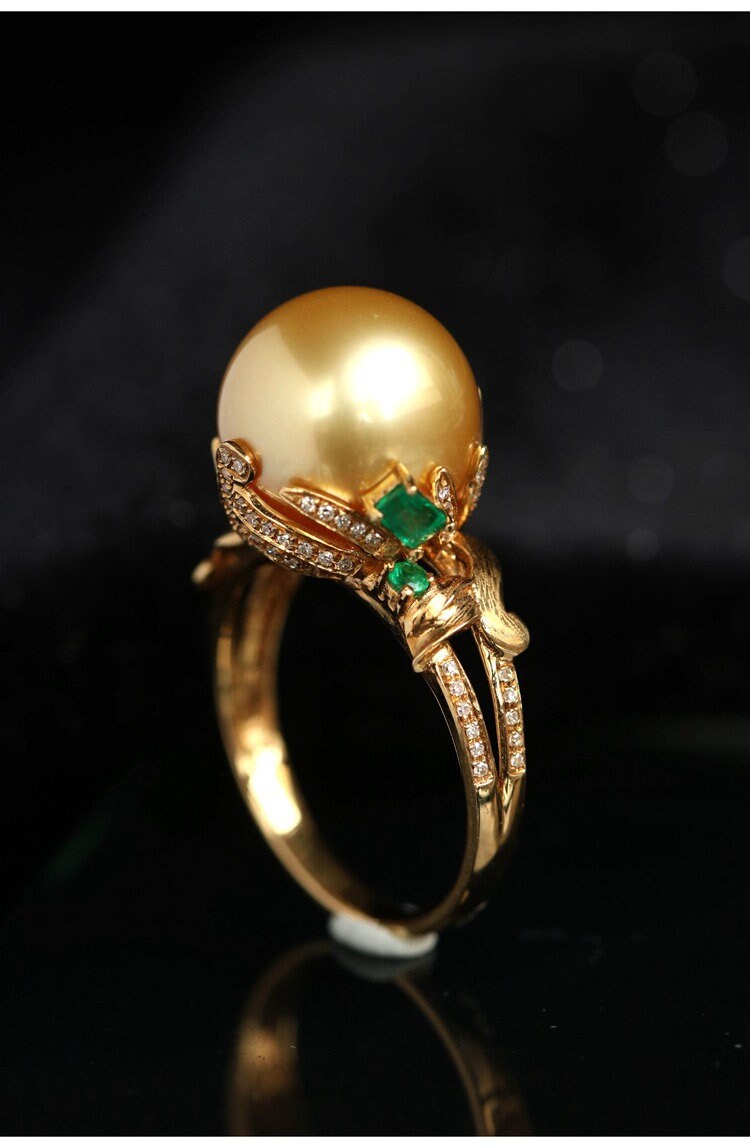 11mm Golden South Sea Pearl & Emerald Ring in 18K Yellow Gold