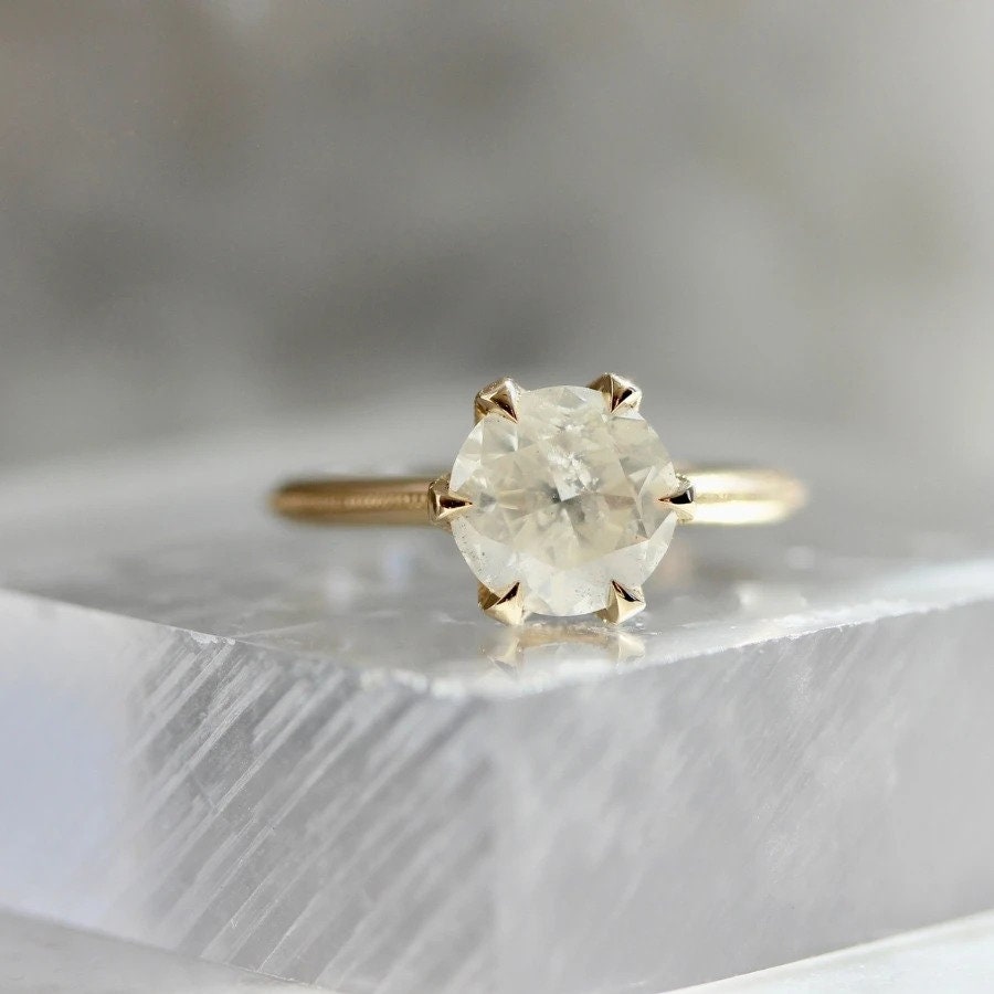 1.5ct Icy Round Brilliant Cut Diamond 18K Gold Ring