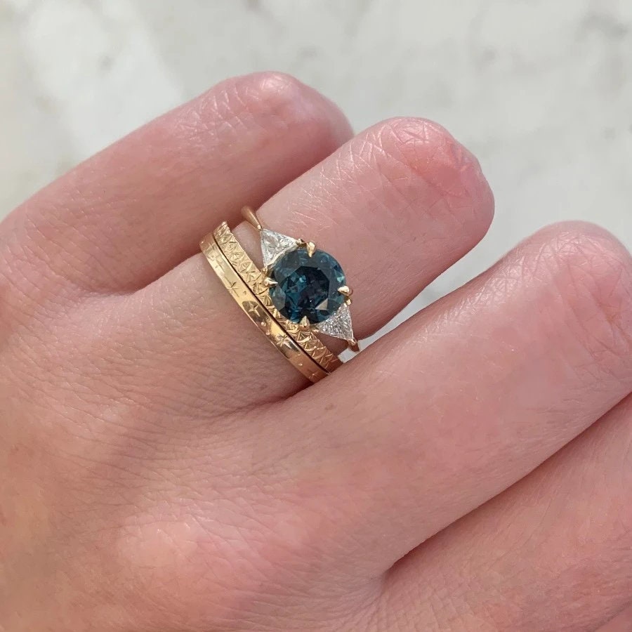 1.35ct Sapphire Round Cut Ring with Diamond Accent in 14K Yellow Gold