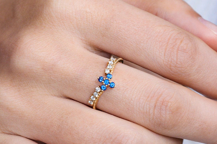 Ruby & Blue Sapphire Band Ring in 18K Yellow Gold