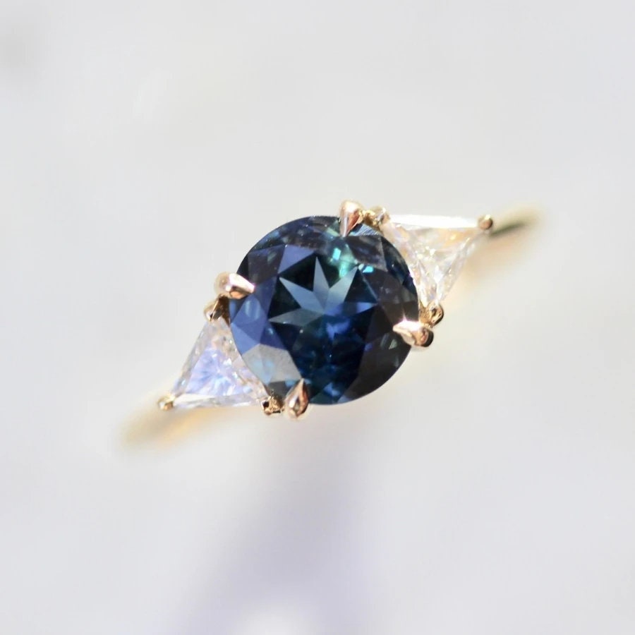 1.35ct Sapphire Round Cut Ring with Diamond Accent in 14K Yellow Gold