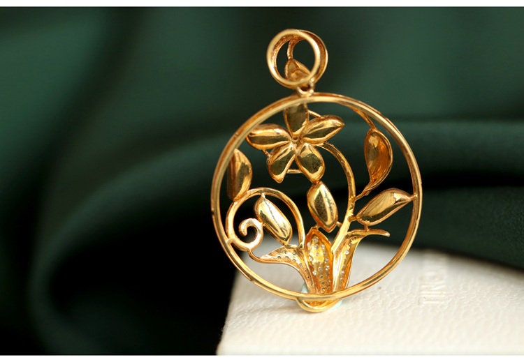 Blue Opal and Diamond Flower Necklace - 18K Yellow Gold