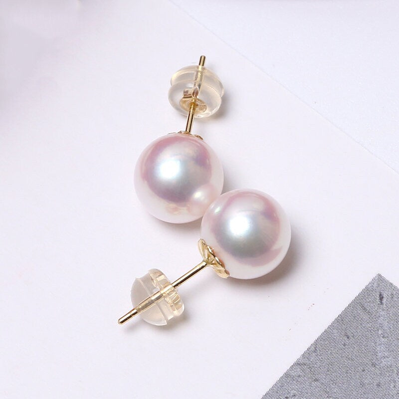 Japan Akoya Pearl Studs in 18K Yellow Gold