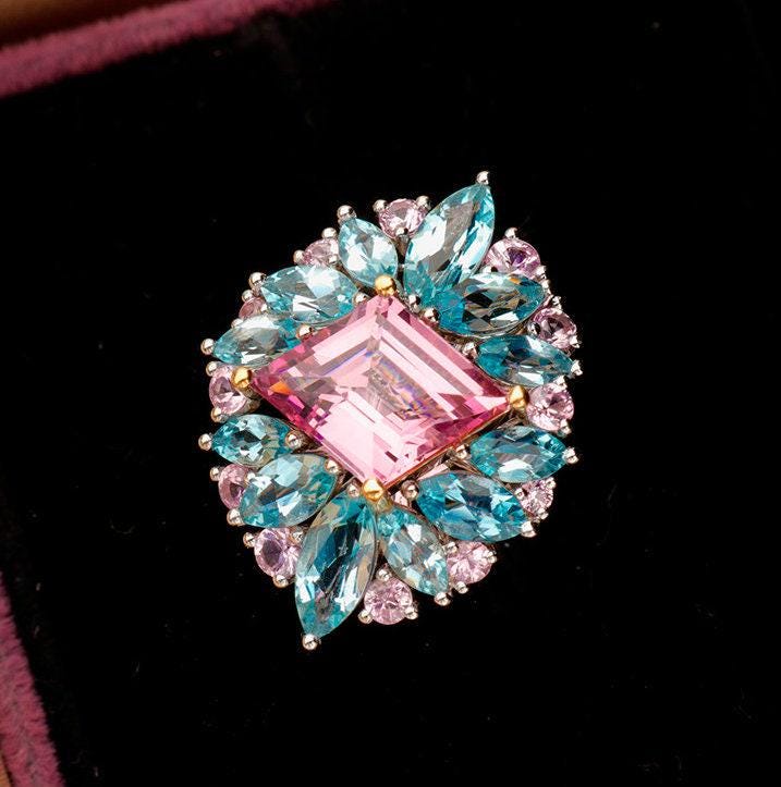 Pink Purple Spinel Kite Cut & Aquamarine 18K Cluster Ring