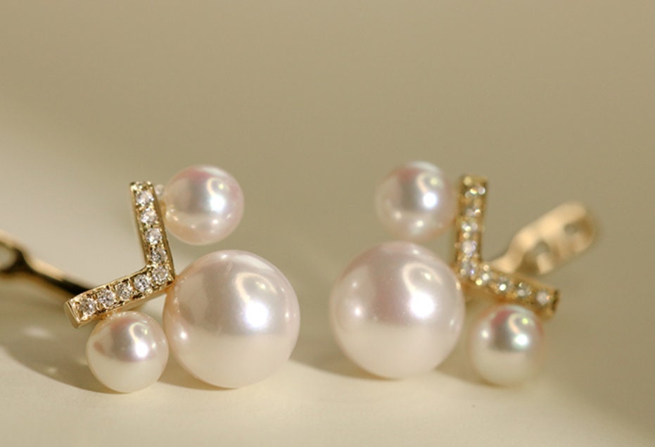 Aquamarine & 6mm Akoya Pearl Earrings in 18K Yellow Gold