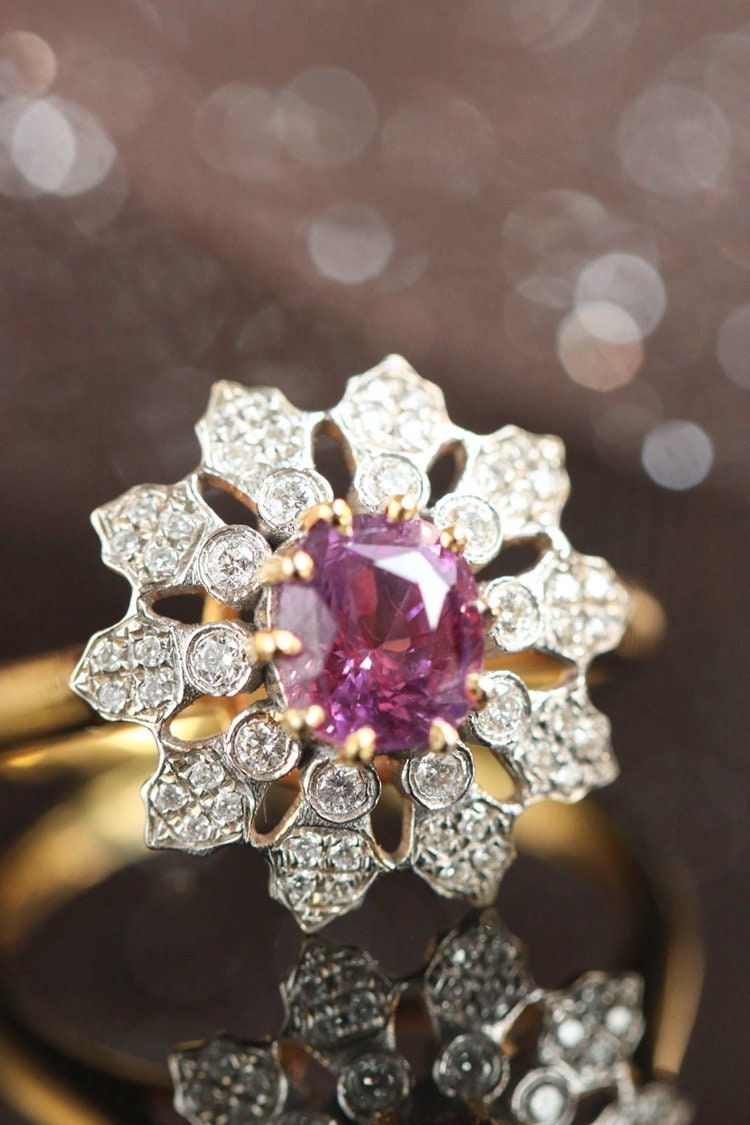 Flower Design Purple Spinel & Diamond Ring - 18K Yellow Gold
