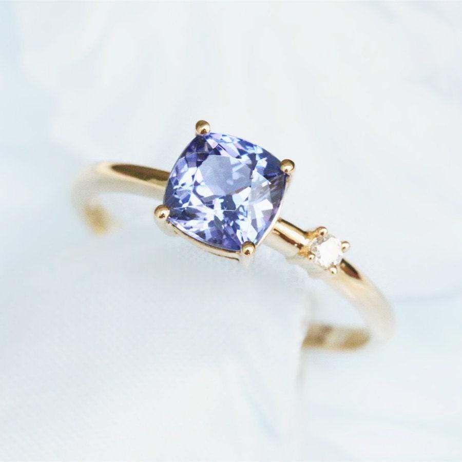 Cushion Tanzanite & Diamond Ring in 18K Yellow Gold
