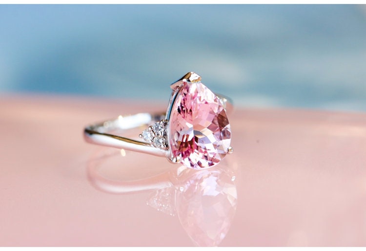 Pink Morganite Teardrop Shape Ring in 18K White Gold
