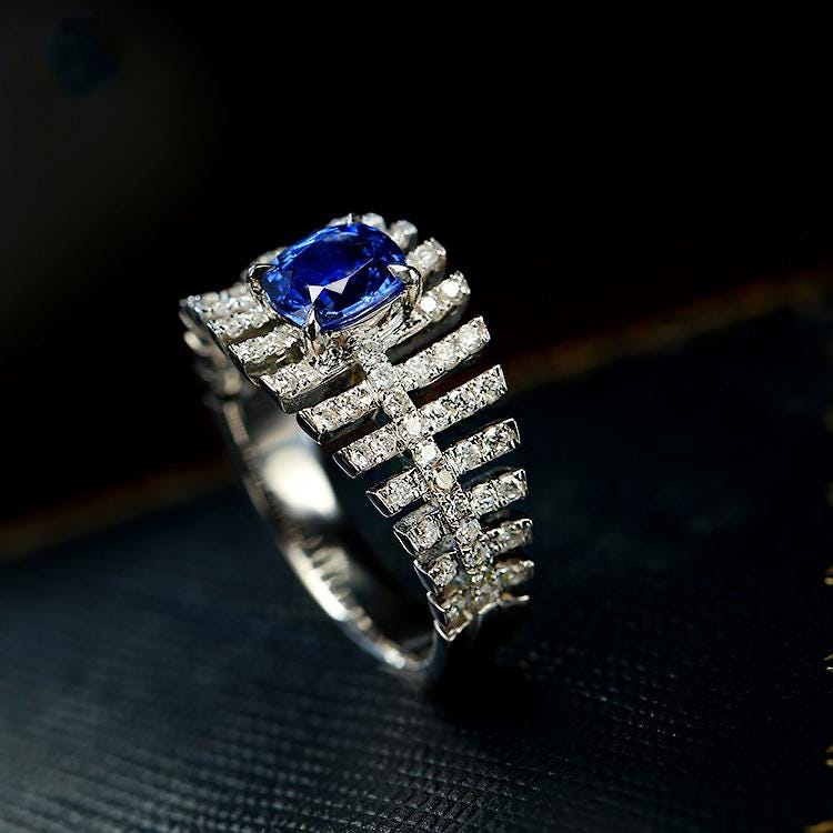 Cornflower Blue Sapphire Ring - 18K White Gold with Micro-Pavé Diamonds