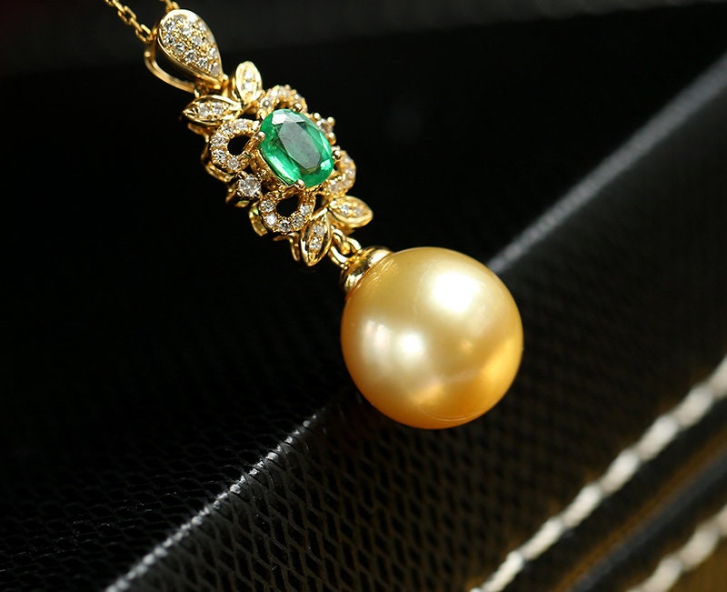 11mm Golden South Sea Pearl & Emerald Necklace in 18K Yellow Gold