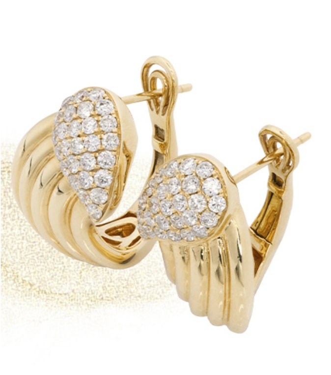 Italian Style White Diamond 18K Gold Statement Ring