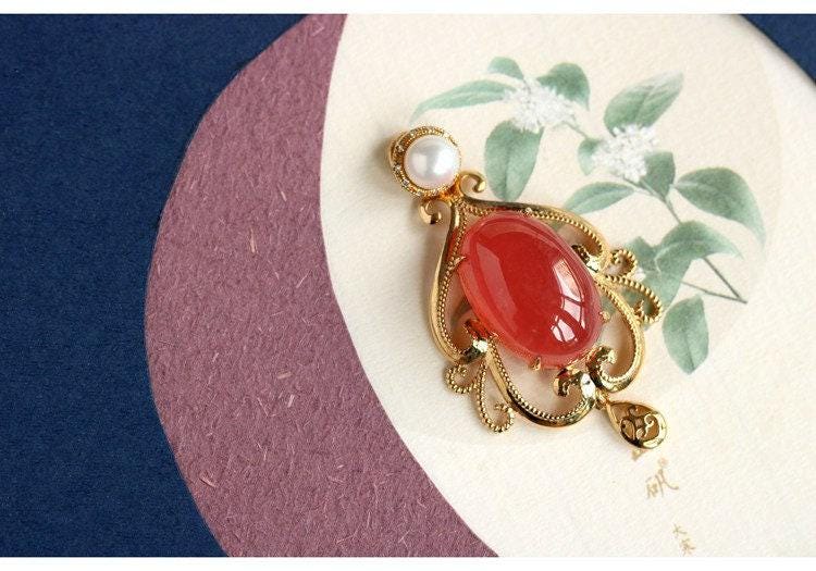 Rhodochrosite & Pearl Necklace in 18K Yellow Gold
