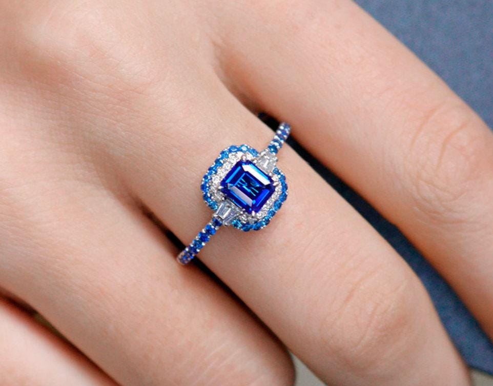 Blue Sapphire and Diamond Ballerina Ring - 18K White Gold
