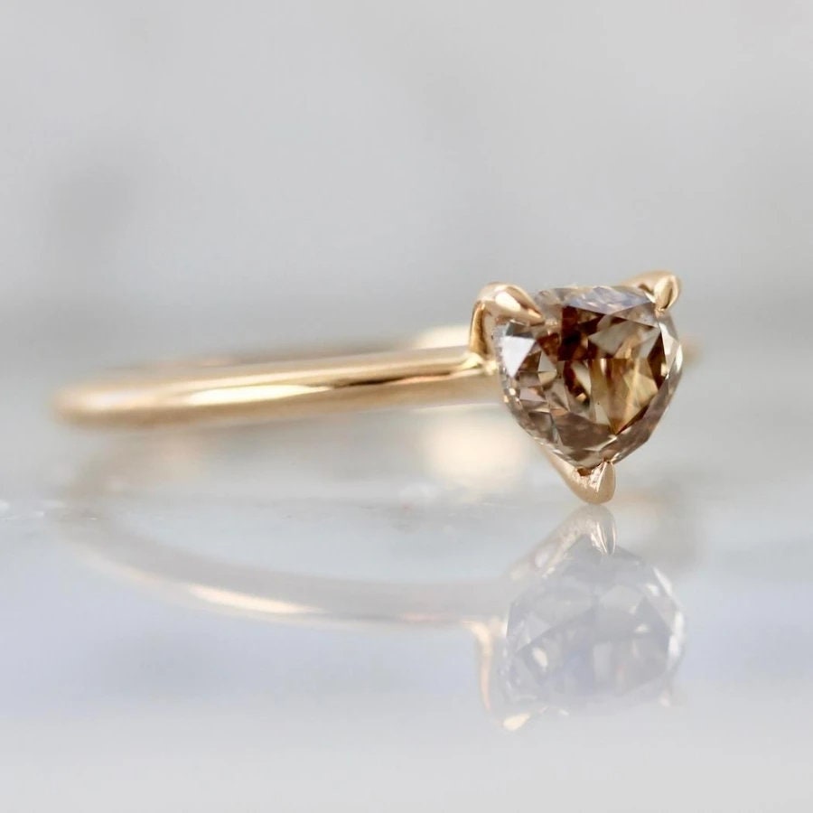 Champagne Brown Diamonds Heart-Shaped Ring in 18K Yellow Gold