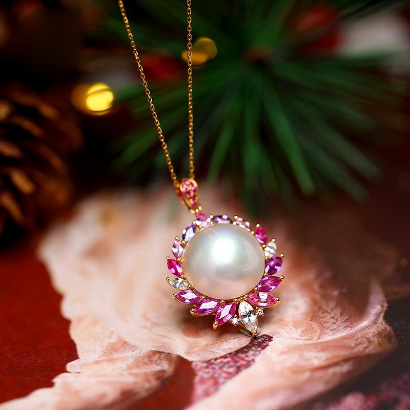 Mabe Pearl & Sapphire Cluster Necklace - 18K Yellow Gold