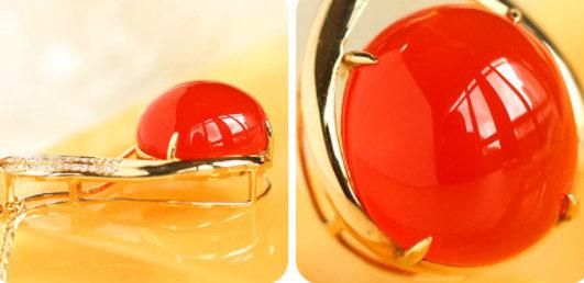 Huge Southern Red Agate Diamond Necklace - 18K Yellow Gold
